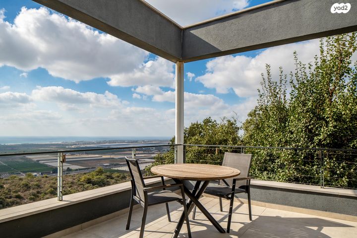 בית פרטי/ קוטג', מושבה מרכז, זכרון יעקב