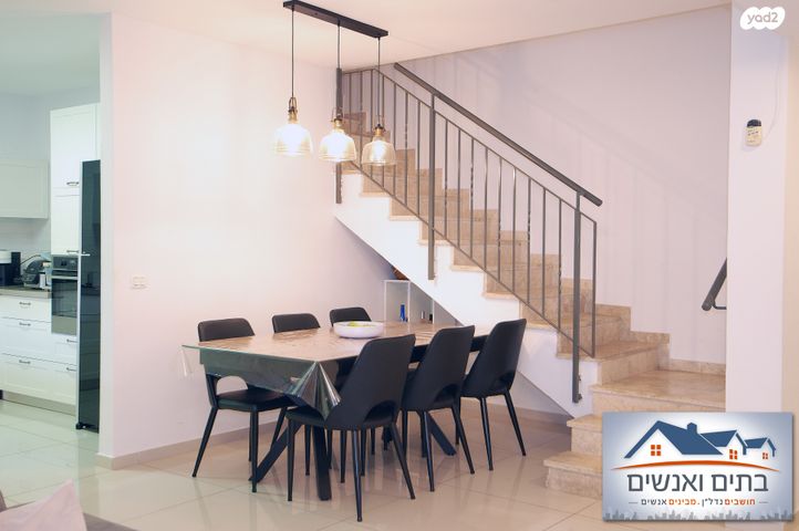 גג/ פנטהאוז, אודם, נוף הדר, כפר יונה