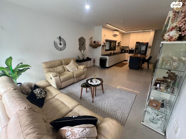 הרב אלעזר אבוחצירה 