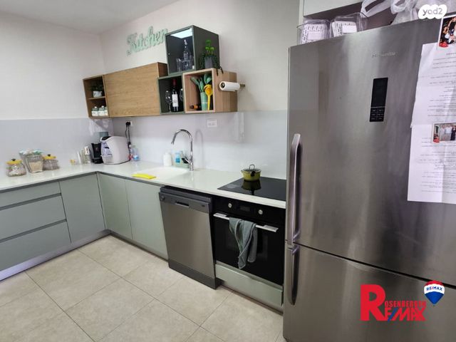 גג/ פנטהאוז, ברקן 4, תל גיבורים, חולון