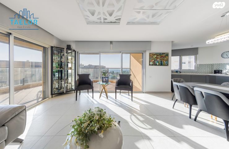 דירה, בני בנימין, נתניה