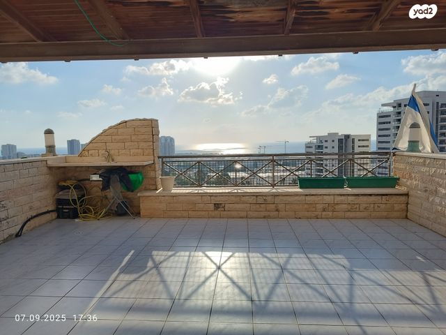 דירת גן, מעלה נוף, מעלה נוף, טירת כרמל