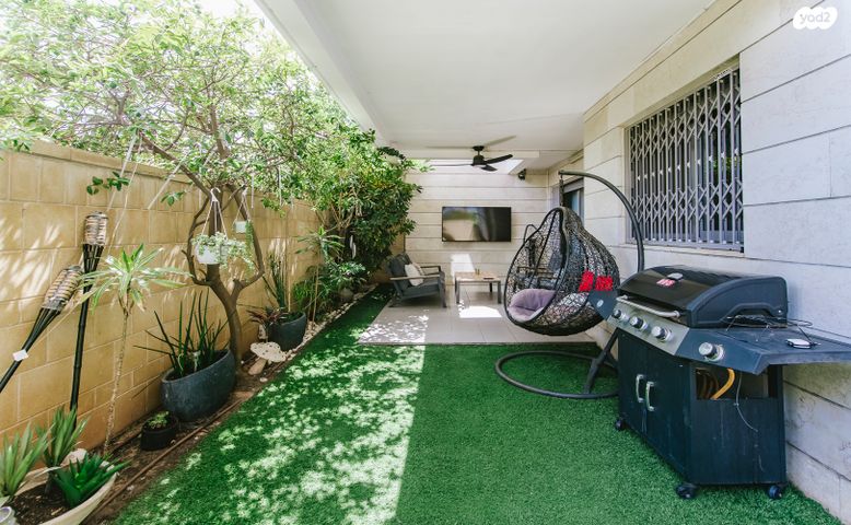 דירת גן, רפאל איתן, הדר המושבות החדשה / אם המושבות החדשה, פתח תקווה