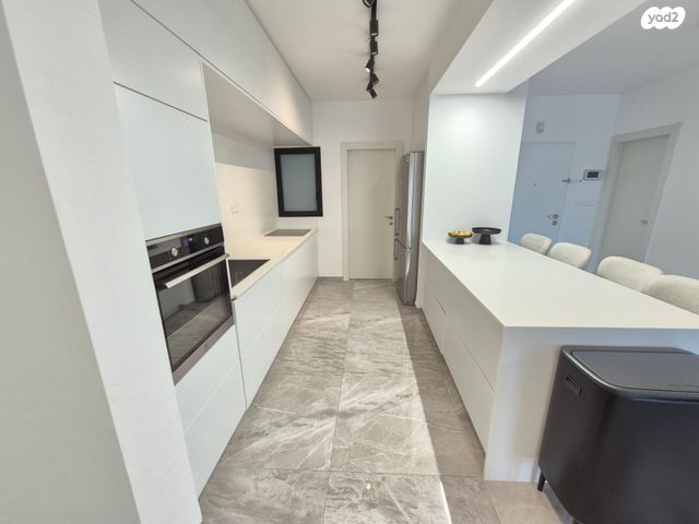 דירה, העליה 80, עפולה