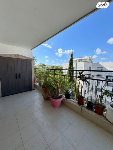 הצפון החדש - כיכר המדינה