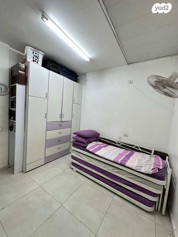 דירה, בארי, הפועל המזרחי ג', שיכון ג', בני ברק