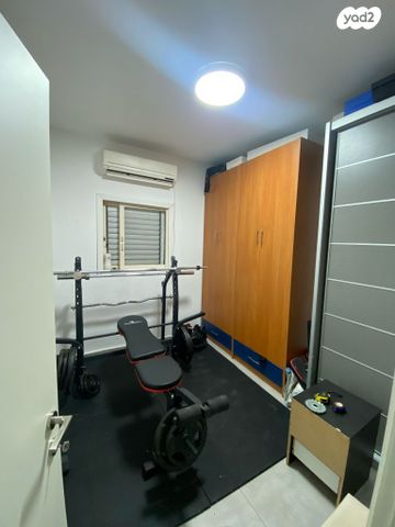 דירה, רמז, מערב ותיק, ראשון לציון