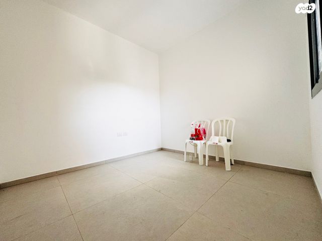 דירה, שמואל יבנאלי, תל גנים, גבעתיים