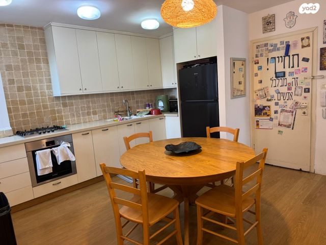 דירה, יד התשעה, שביב, הרצליה