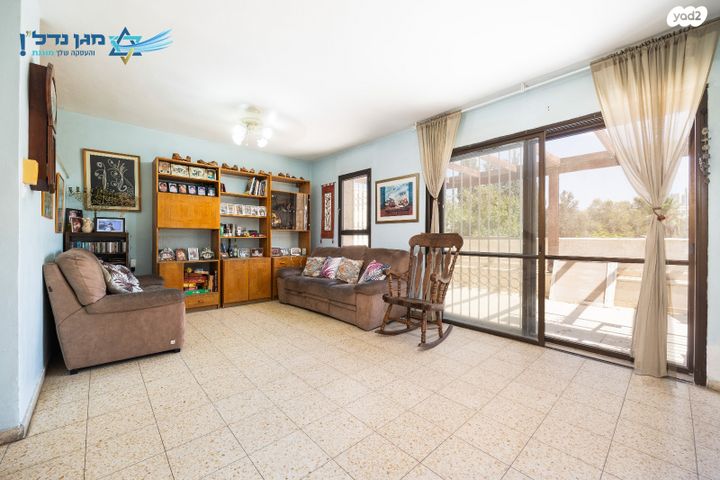 בית פרטי/ קוטג', משעול העוזרד, רמות, ירושלים