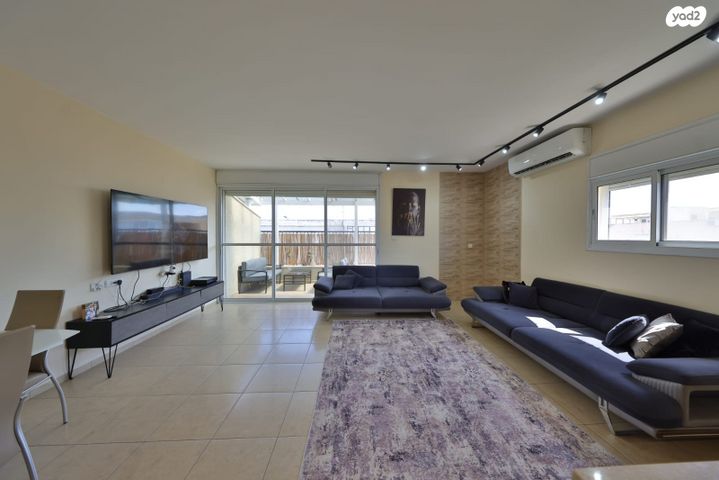 דירה, הראשונים, קרית חיים מזרחית, חיפה