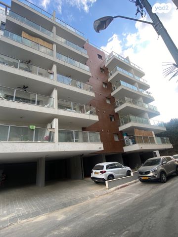 דירה, גלוסקין 8, ראשונים, ראשון לציון