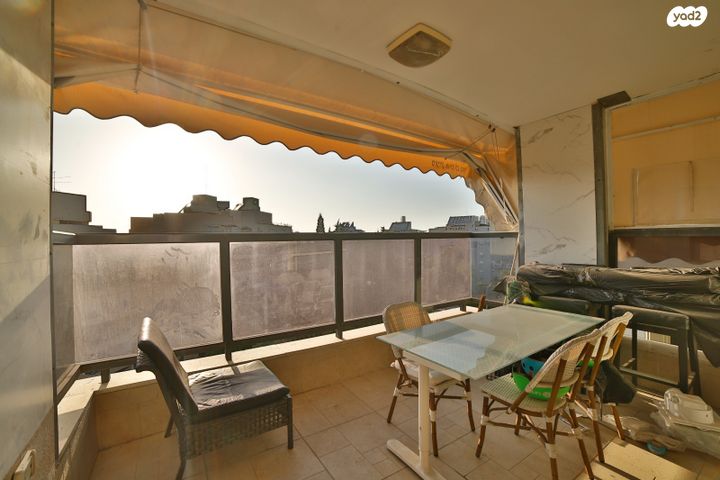 דירה, בן גוריון, חולון