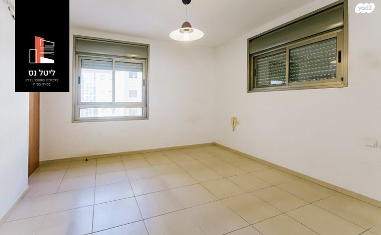 דירה, משה סנה, פתח תקווה