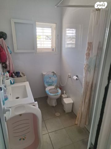 דירה, גיורא יוספטל, נאות הרצל, נתניה