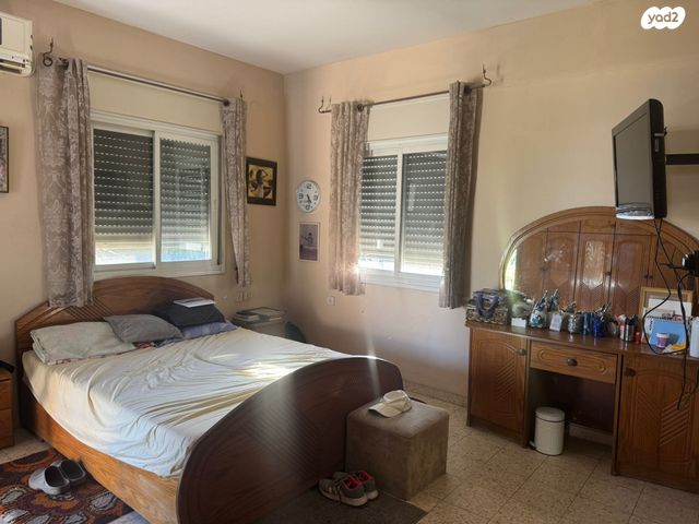 בית פרטי/ קוטג', גוש חלב, אפק, קרית ביאליק