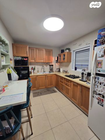 דירה, מעפילי אגוז, קרית דוד, רחובות