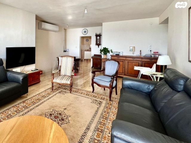 דירה, שדרות ניצה 8, צפון מערב מרכז העיר, נתניה