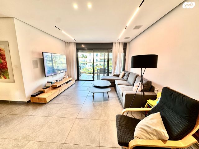 וילה דורי, שכונת הדגל