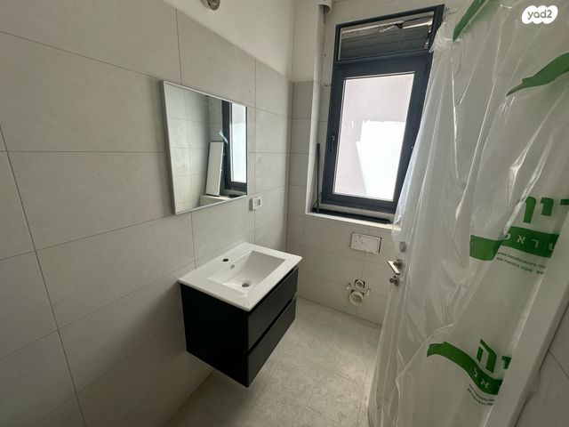 דירה, דניאל, ניצנה, בת ים