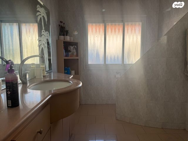 בית פרטי/ קוטג', גוש חלב, אפק, קרית ביאליק