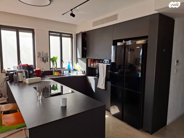 דירה, קדם, עג'מי, גבעת העליה, תל אביב יפו