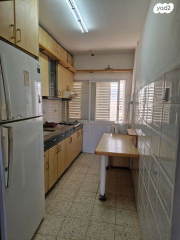 דירה, שרת, עמידר, טירת כרמל