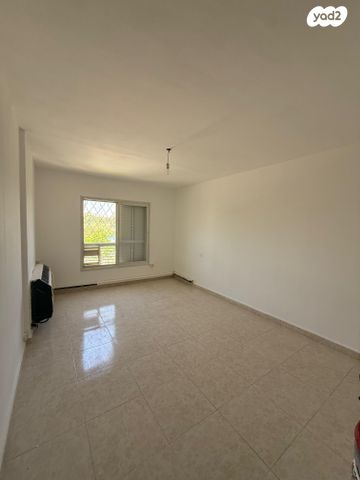 דירה, שאול המלך 125, שכונה י"א, באר שבע