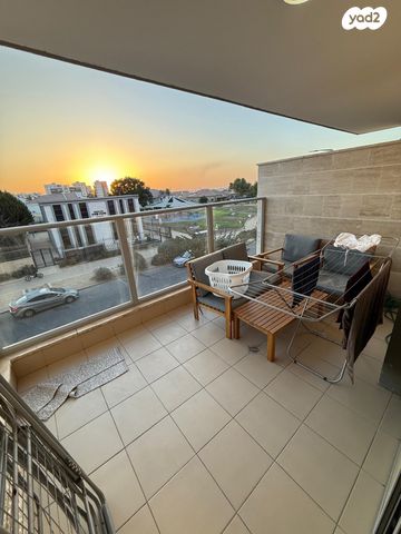 דירה, הרב צבאן 70, קרית מנחם בגין, נתיבות