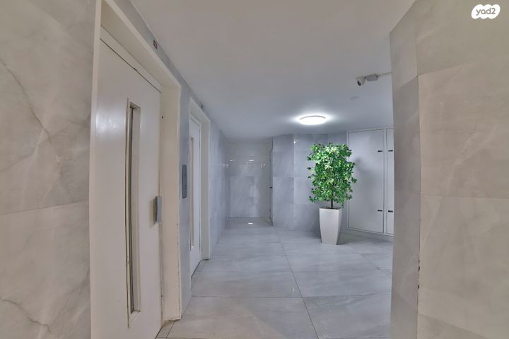 דירה, בן גוריון, חולון