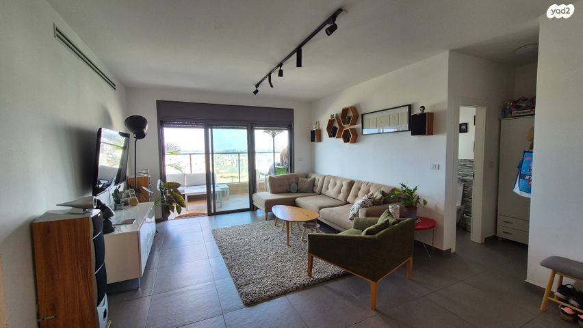 דירה, משה שמיר, נווה גן, פתח תקווה