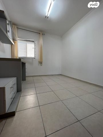 דירה, העצמאות 26, רובע הקריה, הסיטי, אשדוד