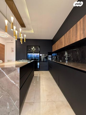 דירה, המרגנית, קרית אילון, חולון