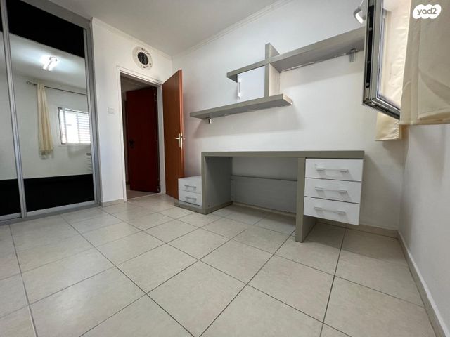 דירה, העצמאות 26, רובע הקריה, הסיטי, אשדוד