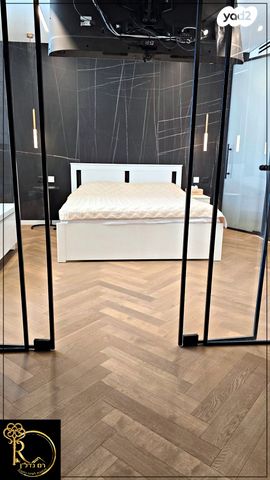 דירת גן, העירית, צמח השדה, מעלה אדומים