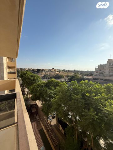 דירה, נחום גולדמן, רמות הרכס, באר שבע