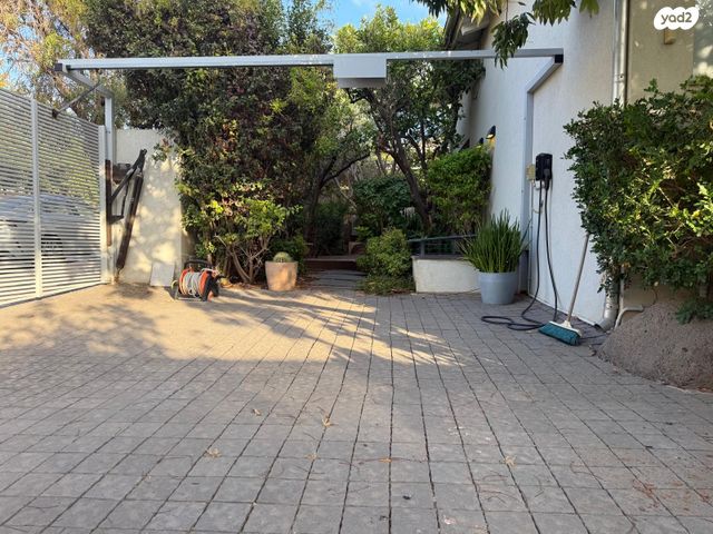 בית פרטי/ קוטג', האילנות, גבעת טל, ראש העין