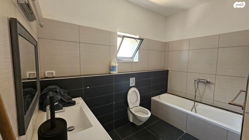 בית פרטי/ קוטג', אלה, מסד