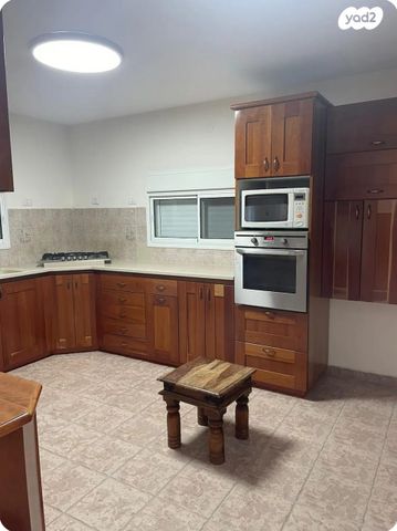 בית פרטי/ קוטג', דאלית אל כרמל