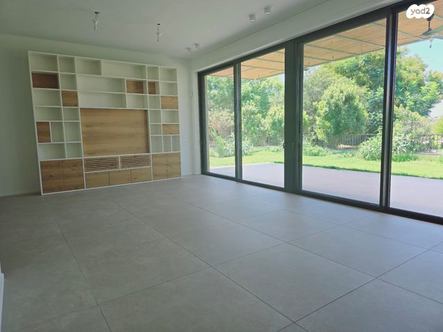 בית פרטי/ קוטג', חגלה, חגלה