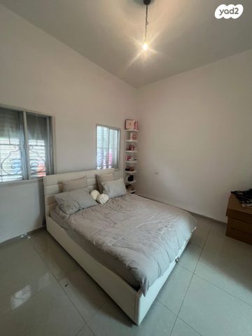 דירת גן, חוסן, חליסה, חיפה