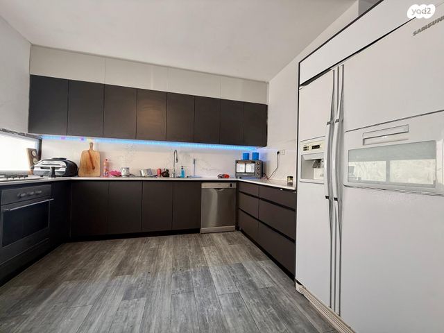 דירה, כ"ג יורדי הסירה, הצפון הישן - צפון, תל אביב יפו