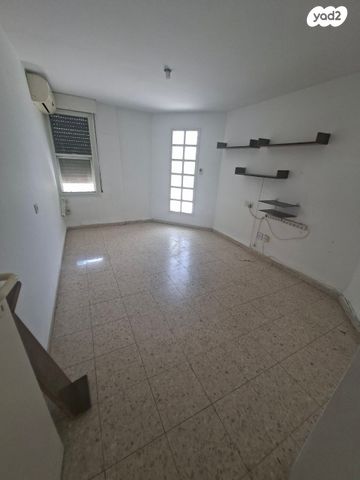 בית פרטי/ קוטג', ברק, קרית מוצקין