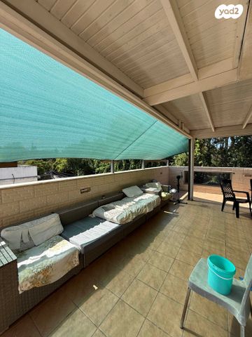 גג/ פנטהאוז, היהודי זיס 21, קרית שלום, תל אביב יפו