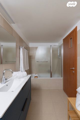 דירה, יפו, מחנה יהודה - לב העיר, ירושלים