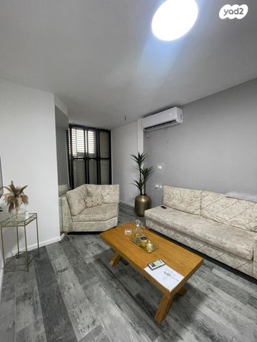 אברהם שפירא 7