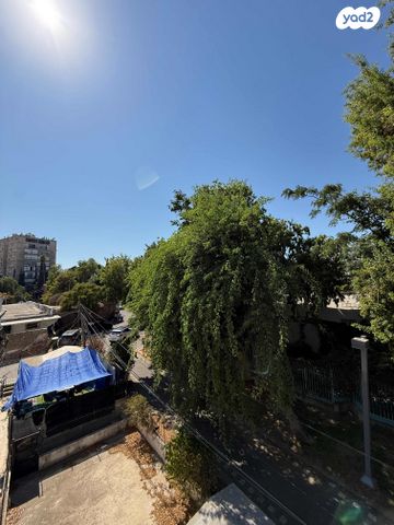 גג/ פנטהאוז, היהודי זיס 21, קרית שלום, תל אביב יפו