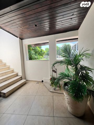 דירה, שארית ישראל, צפון יפו, המושבה האמריקאית-גרמנית, תל אביב יפו