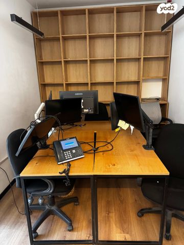 משרדים, דם המכבים, שאר העיר, מודיעין מכבים רעות