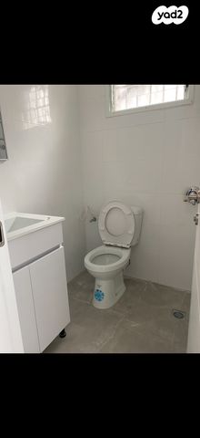 חנויות/ שטח מסחרי, הרב יצחק ידידיה פרנקל, פלורנטין, תל אביב יפו